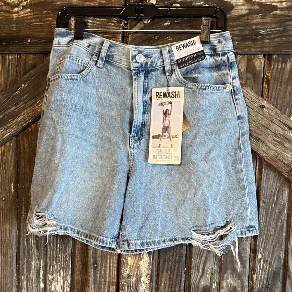Rewash Light Blue Distressed High-Rise Jean Shorts 9/29